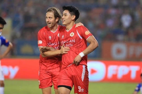 Cuộc lật đổ tại V-League 2025-2026: Khi chân sút nội chiếm lĩnh sân khấu