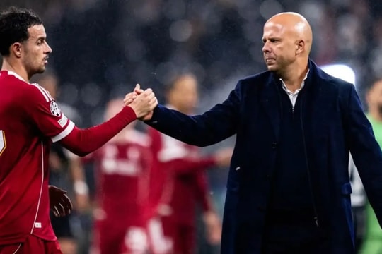 Liverpool và canh bạc Curtis Jones: Tại sao bán ngôi sao bản địa là sai lầm lịch sử?
