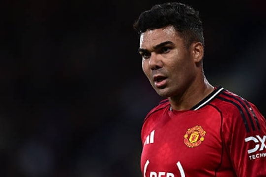 Chấm điểm Man Utd thắng Brentford: Casemiro thiết lập kỷ lục, Maguire rực sáng