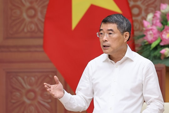 Thủ tướng: Triển khai nâng ngưỡng doanh thu không phải nộp thuế lên 1 tỷ đồng