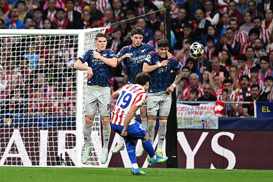 Màn so tài Gyokeres - Alvarez: Atletico Madrid và Arsenal bất phân thắng bại tại Champions League