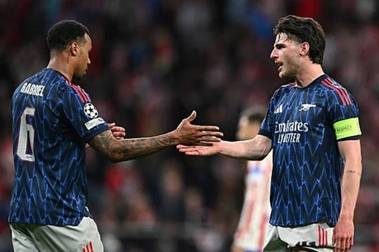 Arsenal chia điểm với Atletico Madrid sau kịch tính VAR tại Champions League