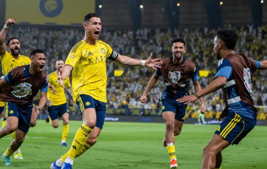 Al Nassr đánh bại Al Ahli 2-0: Ronaldo và Coman đưa đội nhà tiến gần ngôi vương
