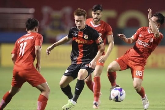 Trọng tài Hàn Quốc điều hành đại chiến Viettel và Ninh Bình tại V.League
