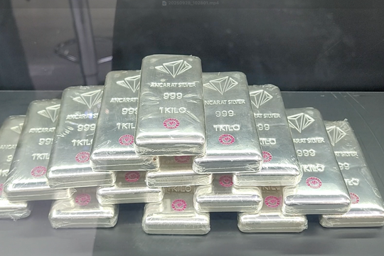 Giá bạc hôm nay 4/5/2026: Bạc thỏi tái lập mốc 78 triệu đồng/kg