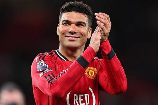 Casemiro và màn hồi sinh rực rỡ: Lời chia tay kiêu hãnh tại Manchester United