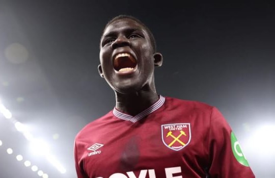 Man Utd nhắm El Hadji Malick Diouf: Giải pháp kế vị Luke Shaw từ West Ham
