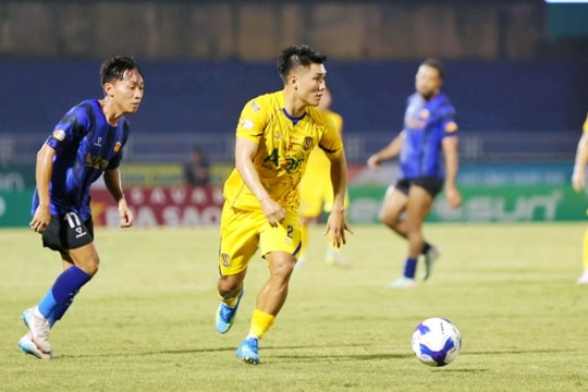 2 trụ cột Sông Lam Nghệ An sẽ gia nhập Hồng Lĩnh Hà Tĩnh?
