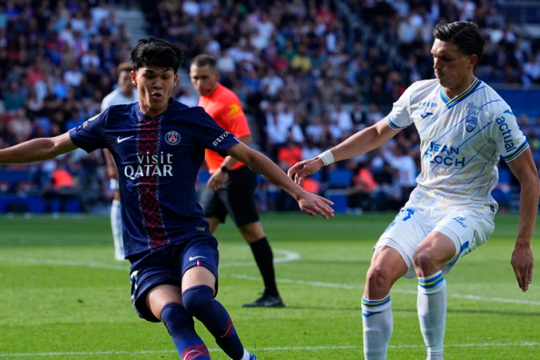 PSG 2-2 Lorient: Cú sảy chân tại Parc des Princes trước thềm đại chiến Bayern Munich