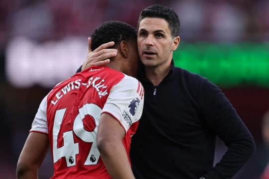 Myles Lewis-Skelly làm chủ tuyến giữa Arsenal: Lời giải cho cơn kiệt sức của Declan Rice