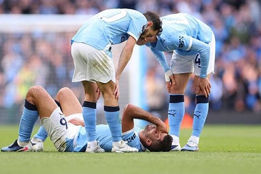 Manchester City đối đầu Everton: Thử thách không Rodri và bài toán của Pep Guardiola