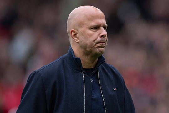 Arne Slot và nhận định gây tranh cãi sau thất bại của Liverpool tại Old Trafford
