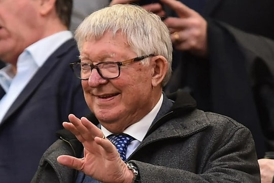 Michael Carrick thừa nhận bị ảnh hưởng tâm lý khi hay tin Sir Alex Ferguson nhập viện