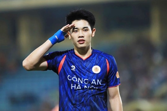 Nguyễn Đình Bắc bùng nổ tại V-League 2026: Hiệu suất 8 bàn sau 6 trận cho CLB Công an Hà Nội