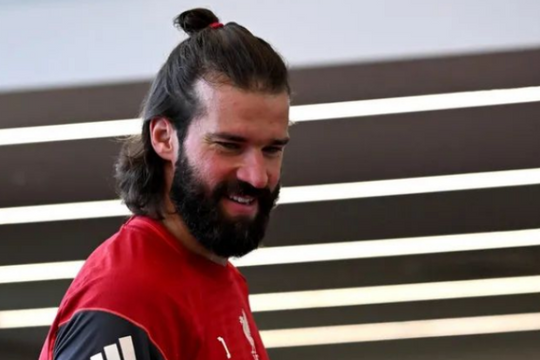 Tin chuyển nhượng 5/5: Juventus săn đón Alisson, Real Madrid nhắm Unai Emery thay thuyền trưởng