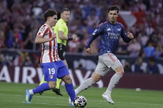 Julian Alvarez: Điểm tựa giúp Atletico Madrid mơ về chung kết Champions League