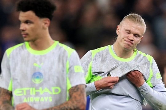 Man City hòa Everton 3-3: Jeremy Doku lập cú đúp cứu vãn hy vọng vô địch