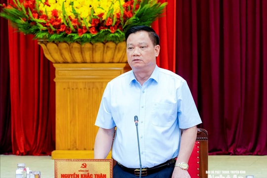 Bí thư Tỉnh uỷ Nguyễn Khắc Thận chỉ đạo tháo gỡ vướng mắc, đẩy nhanh tiến độ triển khai các công trình, dự án trọng điểm