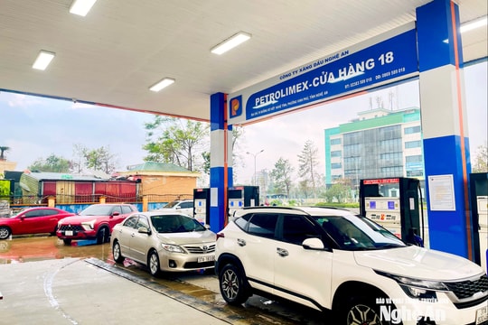 Nghệ An tăng tốc chuyển đổi xăng sinh học E10