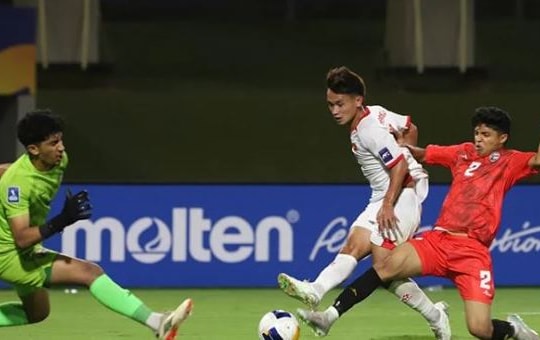 Đậu Quang Hưng ghi bàn lịch sử đưa U17 Việt Nam hướng tới giấc mơ World Cup 2026