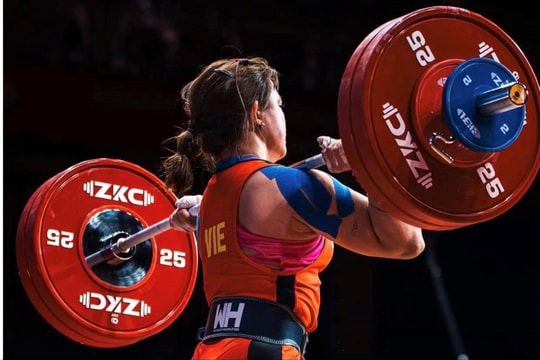 Cử tạ Nghệ An nỗ lực giữ vững thành tích tại Đại hội Thể thao toàn quốc