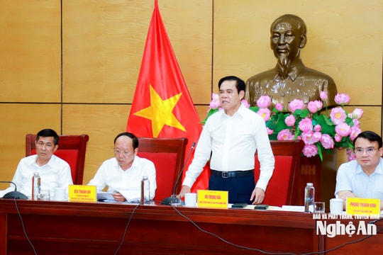 Chủ tịch UBND tỉnh Nghệ An chủ trì họp chuẩn bị khai mạc Lễ hội Làng Sen 2026 và khởi công 2 dự án trọng điểm tổng vốn hơn 83.300 tỷ đồng