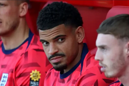 Cuộc đua giành 'vé vớt' dự World Cup 2026: Morgan Gibbs-White thách thức các ngôi sao Tam Sư