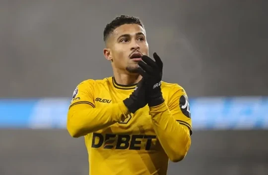 Joao Gomes thành 'món hời' 40 triệu bảng: Man Utd và Liverpool đại chiến giành chữ ký