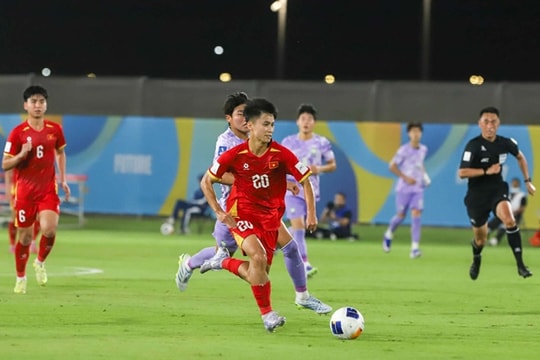 U17 Việt Nam thua ngược Hàn Quốc 1-4 tại giải châu Á: 10 phút sụp đổ đầy tiếc nuối