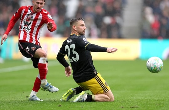 Luke Shaw lọt danh sách sơ bộ tuyển Anh dự World Cup sau màn trình diễn ấn tượng tại MU