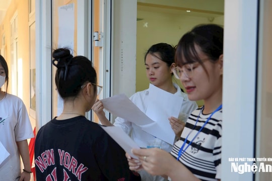 Toàn cảnh tỷ lệ chọi kỳ thi lớp 10 đông nhất từ trước tới nay tại Nghệ An