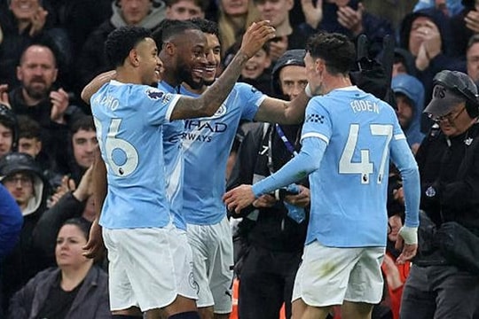 Man City đè bẹp Crystal Palace 3-0: Áp sát Arsenal trong cuộc đua vô địch Ngoại hạng Anh