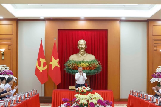 Tổng kết phải thể hiện được tầm vóc lịch sử vĩ đại của 100 năm Đảng lãnh đạo cách mạng Việt Nam