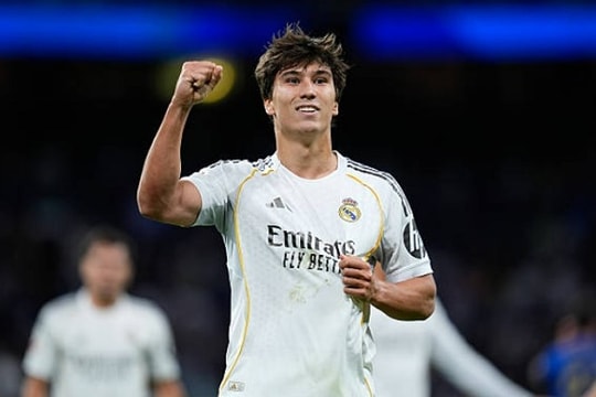 Chấm điểm Real Madrid thắng Real Oviedo 2-0: Gonzalo Garcia tỏa sáng, Vinicius bị la ó tại Bernabeu