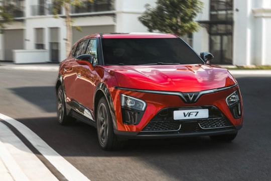 Chi phí vận hành VinFast VF 7 sau 25.000 km: Chỉ tốn 350.000 đồng bảo dưỡng