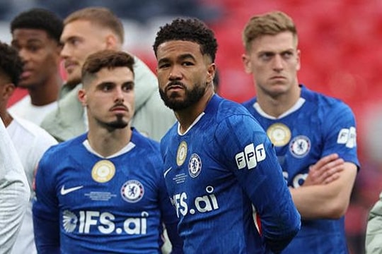 Chelsea gục ngã tại chung kết FA Cup và nhiệm vụ khổng lồ của Xabi Alonso