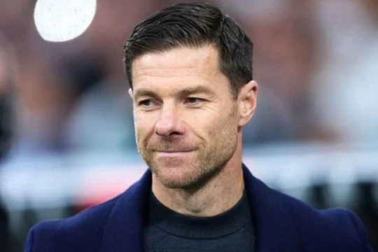 Xabi Alonso chính thức dẫn dắt Chelsea: Tham vọng phục hưng từ triết lý bất bại