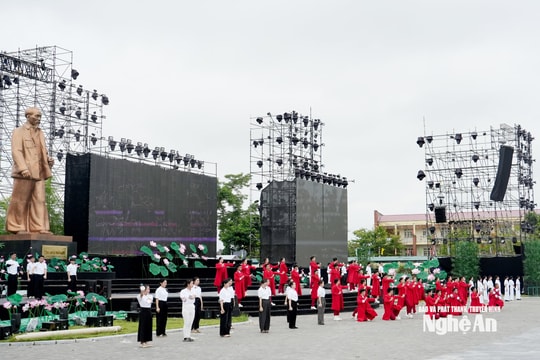 Tổng duyệt Chương trình khai mạc “Lễ hội Làng Sen” năm 2026