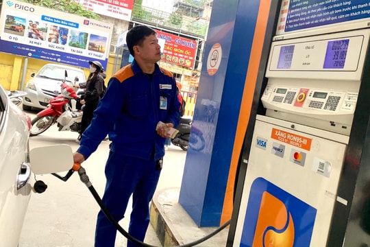 Giá xăng dầu hôm nay 19/5: Bảng giá xăng dầu Petrolimex, PVOIL, Mipec, Thalexim