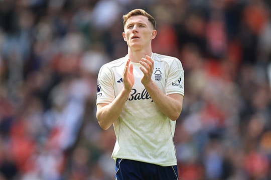 Elliot Anderson tỏa sáng tại Old Trafford: Lời chào hàng 120 triệu bảng gửi đến Man Utd