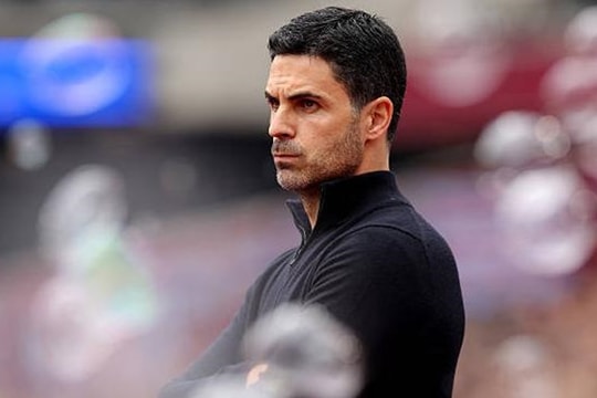 Arsenal và ranh giới lịch sử: 180 phút để chấm dứt 22 năm chờ đợi vương quyền