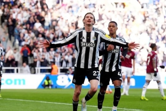 West Ham trước bờ vực xuống hạng sau trận thua Newcastle: Số phận nằm trong tay Tottenham