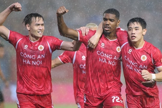 CAHN lên ngôi vương V-League sớm 3 vòng, U17 Việt Nam chính thức giành vé dự World Cup