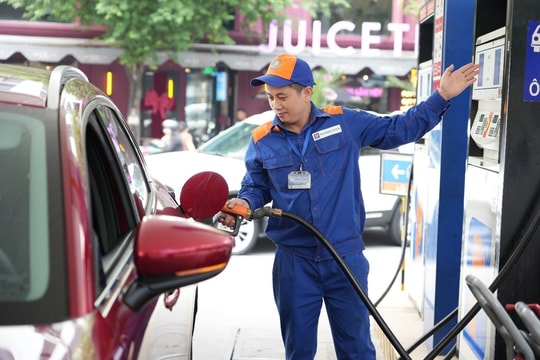Giá xăng dầu hôm nay 20/5: Bảng giá xăng dầu Petrolimex, PVOIL, Mipec, Thalexim
