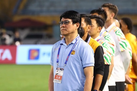 Vũ Tiến Thành rời Ninh Bình cứu viện HAGL, Chu Đình Nghiêm cập bến đội bóng cố đô