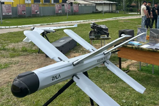 Rủi ro công nghệ: Nga đối mặt bẫy phụ thuộc AI Trung Quốc trong sản xuất drone chiến đấu