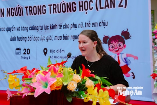 Phó Đại sứ New Zealand dự chương trình phòng ngừa bạo lực giới tại Nghệ An
