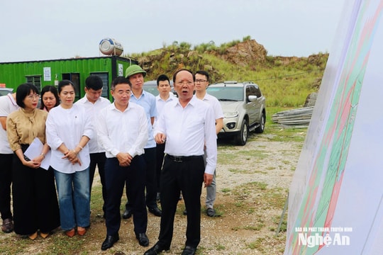 Phó Chủ tịch Thường trực UBND tỉnh kiểm tra tiến độ dự án Khu công nghiệp Hoàng Mai II