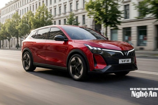 VinFast VF 8 thế hệ mới vừa ra mắt đã trở thành tâm điểm: “D-SUV công nghệ cao nhưng giá quá hợp lý”