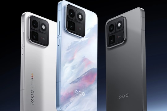 iQOO 15T trình làng: Bước tiến mới với pin bán rắn 8,000 mAh và camera 200MP